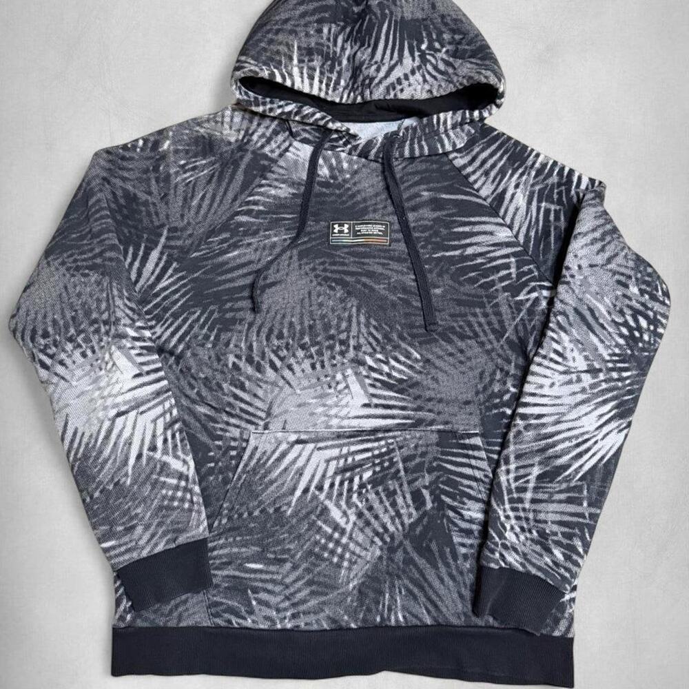 Medium | Under Armour Palm Leaf Hoodie Black Gray